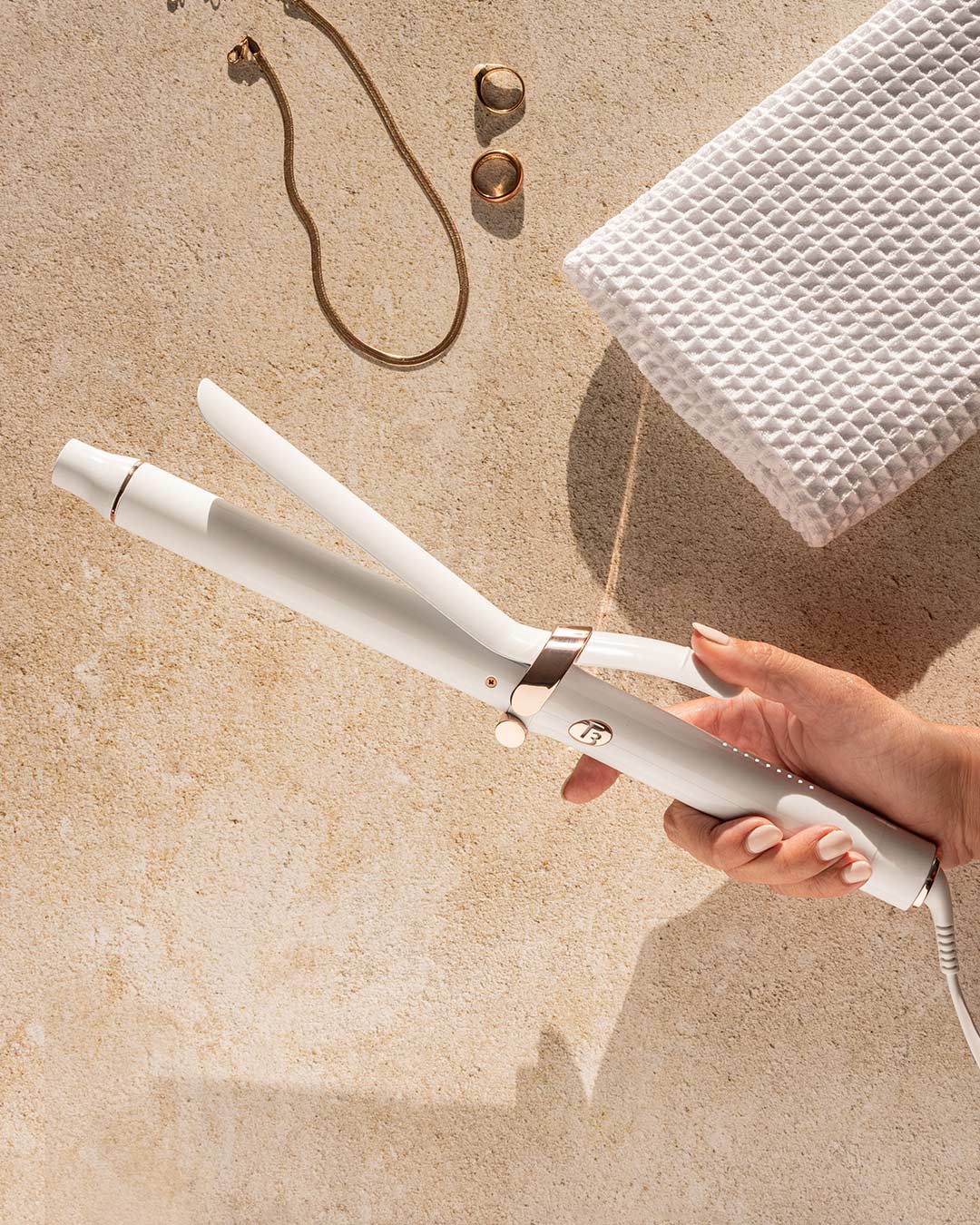 T3 Micro SinglePass Curl X Curling Iron - Thumbnail 4